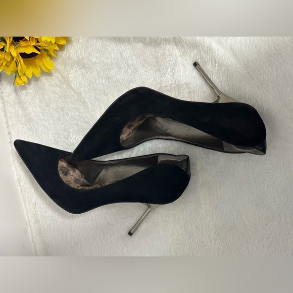 Sam Edelman Black and Gold Stiletto Heels 🖤💛 - Picture 5 of 9